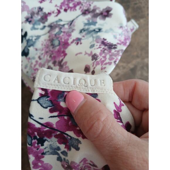 NWT Cacique floral  lightly lined back smoother full coverage size 40D - Picture 4 of 8